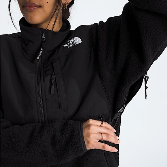 Women’s Retro Denali Jacket
More Info About - Picture 2 of 8